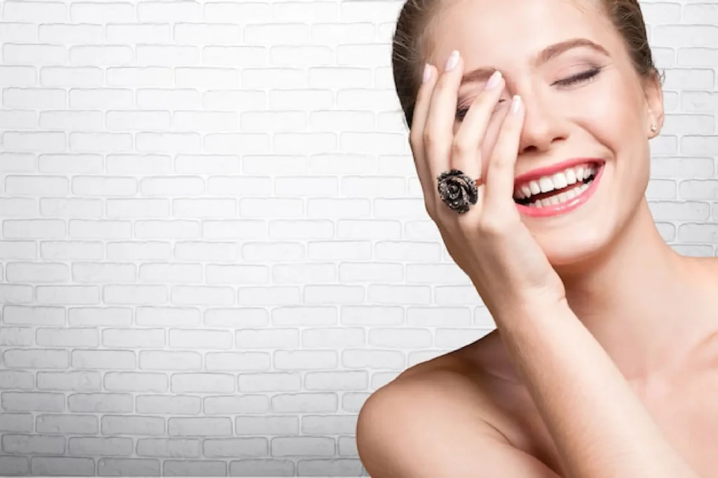 Cosmetic and reconstructive dentistry at Quironsalud Dubai offering expert dental cosmetic dentistry and cosmetic general dentistry services